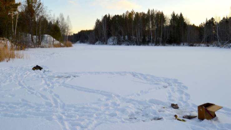 Зимняя ловля ротана на Питьевом водоеме в Бубчиково